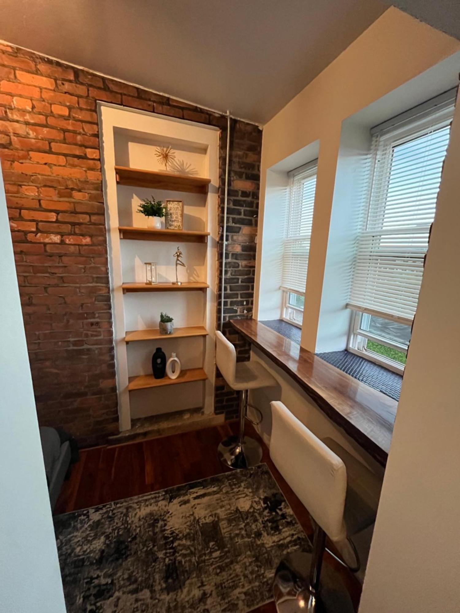 2 Bedroom Stylist Apartment 디트로이트 외부 사진