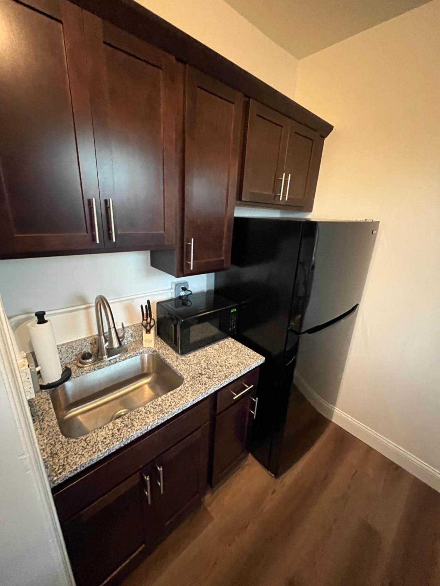 2 Bedroom Stylist Apartment 디트로이트 외부 사진